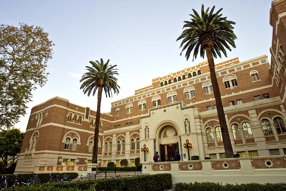 Our Story – USC Bovard Scholars